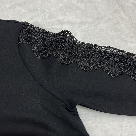 Tahari Long Sleeve Dress - Picture 3 of 10